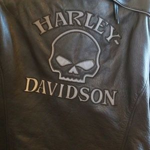 Harley Davidson leather womens jacket large